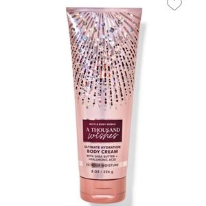 Bath & Body Works Ultimate Hydration Body Creme.